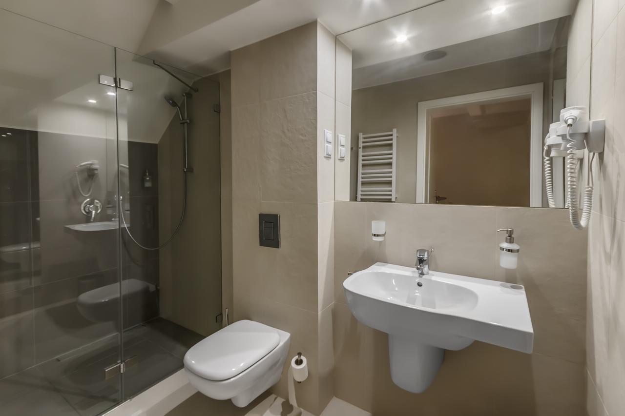Hotel Rozbicki Włocławek Buitenkant foto